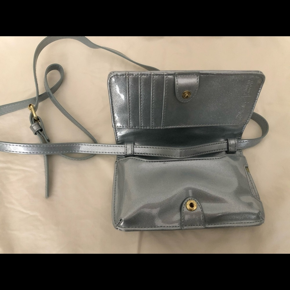Danielle Nicole Cinderella Crossbody - Picture 5 of 5
